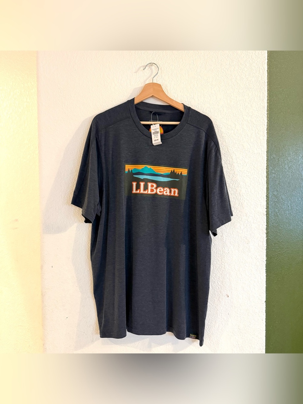 NWT LL Bean Mens T Shirt Blue Short Sleeve Logo Scenic Size XL Tall
